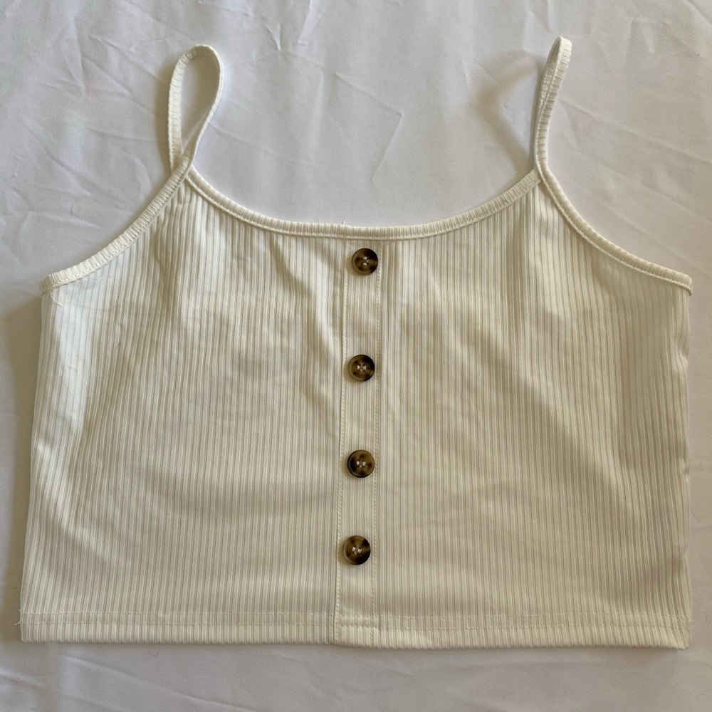 🤍SHEIN BUTTON TANK TOP!